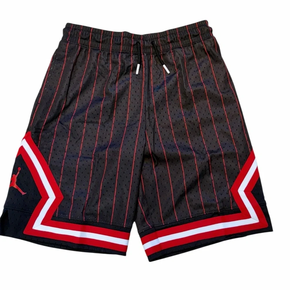 NIKE JORDAN BLACK GYM RED SHORTS KIDS
